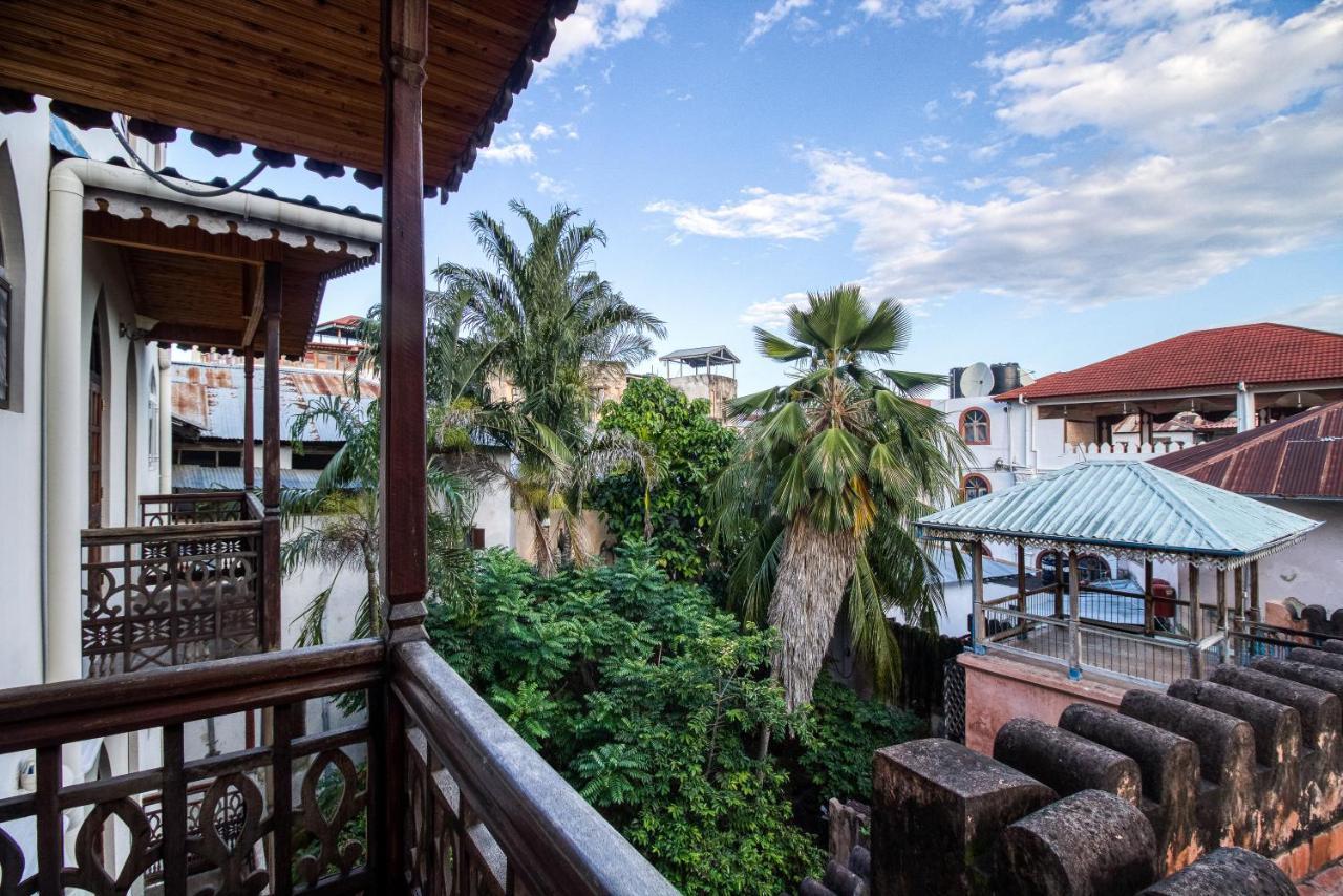 Tembo B&B Apartments Zanzibar Exterior photo